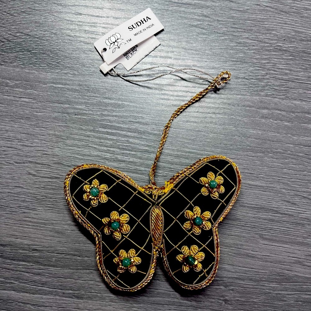 SUDHA Butterfly - Black ornament (BEAUTIFUL)